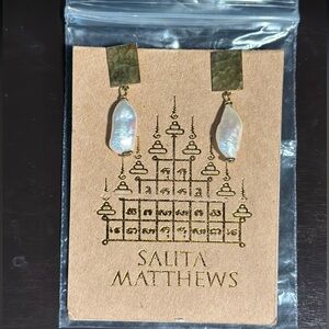 Grace Loves Lace Gold Freshwater Pearl Earrings